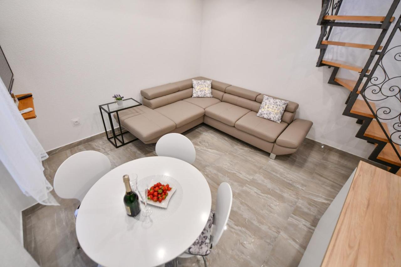 Apartment Lavanda - Suite Sinj Εξωτερικό φωτογραφία