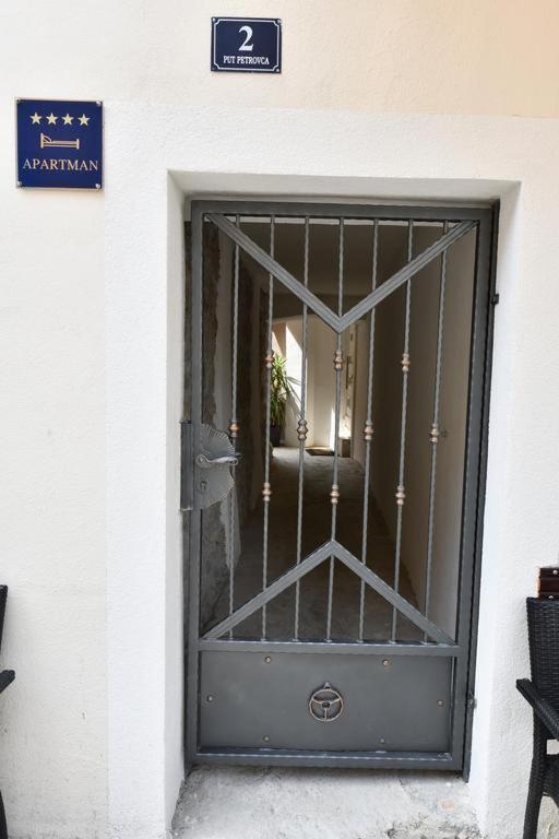 Apartment Lavanda - Suite Sinj Εξωτερικό φωτογραφία